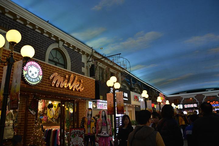 上海人民廣場地下步行街